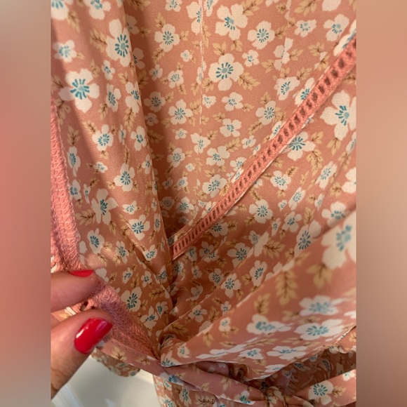 Sienna Sky Blouse with Wrap Around Tie & Flutter Sleeves - Size M - Picture 4 of 8